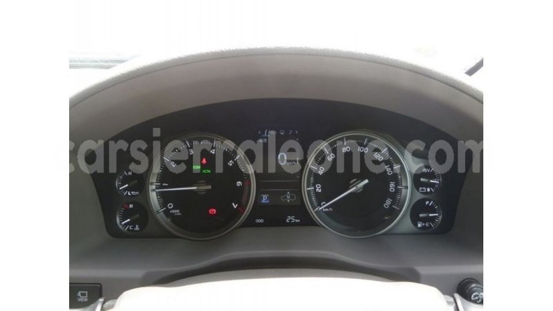 Big with watermark toyota land cruiser kailahun import dubai 5931