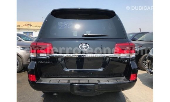 Buy Import Toyota Land Cruiser Black Car in Import - Dubai in Kailahun Buy Import Toyota Land Cruiser Black Car in Import - Dubai in Kailahun