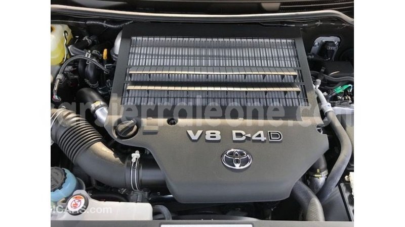 Big with watermark toyota land cruiser kailahun import dubai 5935