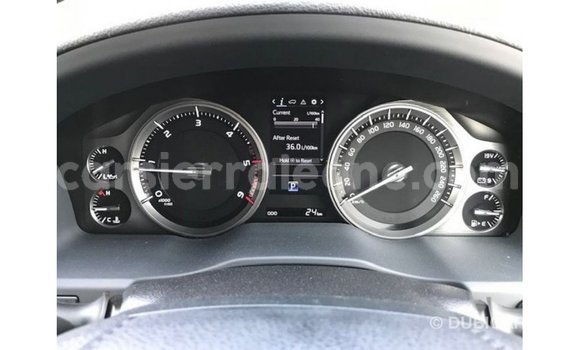Buy Import Toyota Land Cruiser White Car in Import - Dubai in Kailahun Buy Import Toyota Land Cruiser White Car in Import - Dubai in Kailahun