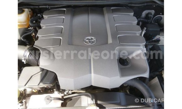 Buy Import Toyota Land Cruiser White Car in Import - Dubai in Kailahun Buy Import Toyota Land Cruiser White Car in Import - Dubai in Kailahun