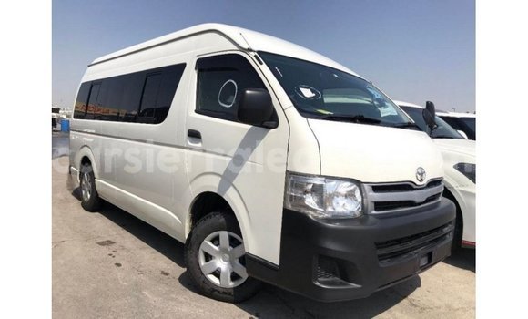Buy Import Toyota Hiace White Car in Import - Dubai in Kailahun Buy Import Toyota Hiace White Car in Import - Dubai in Kailahun