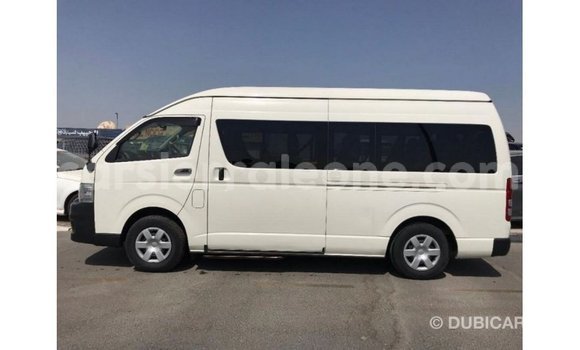 Buy Import Toyota Hiace White Car in Import - Dubai in Kailahun Buy Import Toyota Hiace White Car in Import - Dubai in Kailahun