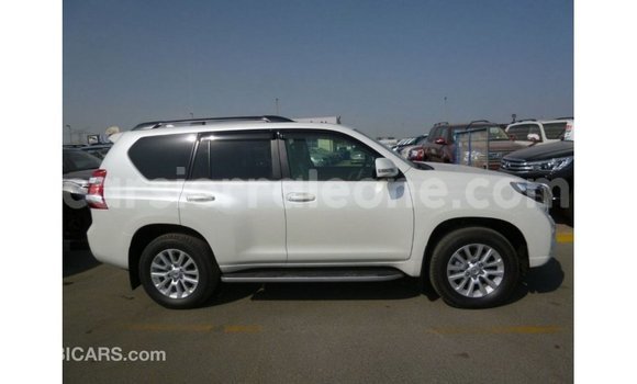 Buy Import Toyota Prado White Car in Import - Dubai in Kailahun Buy Import Toyota Prado White Car in Import - Dubai in Kailahun