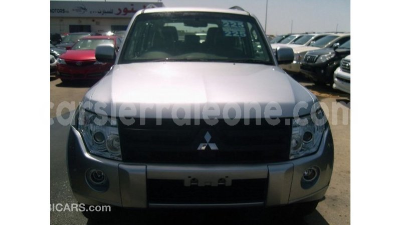 Big with watermark mitsubishi pajero kailahun import dubai 5953