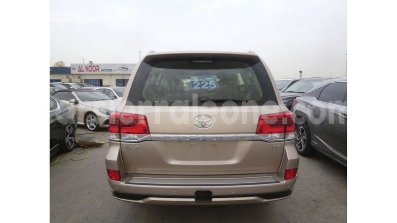 Big with watermark toyota land cruiser kailahun import dubai 5966