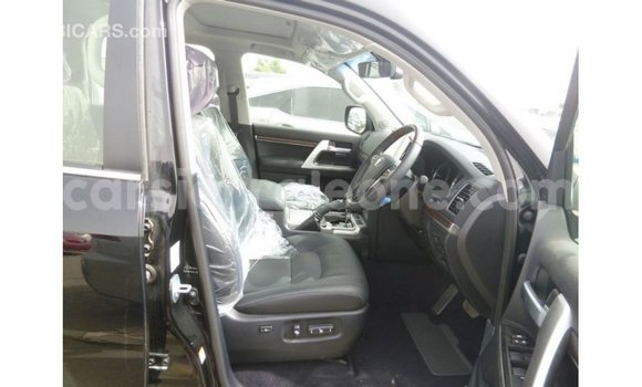 Buy Import Toyota Land Cruiser Black Car in Import - Dubai in Kailahun Buy Import Toyota Land Cruiser Black Car in Import - Dubai in Kailahun