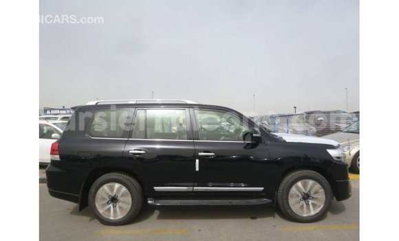 Buy Import Toyota Land Cruiser Black Car in Import - Dubai in Kailahun Buy Import Toyota Land Cruiser Black Car in Import - Dubai in Kailahun