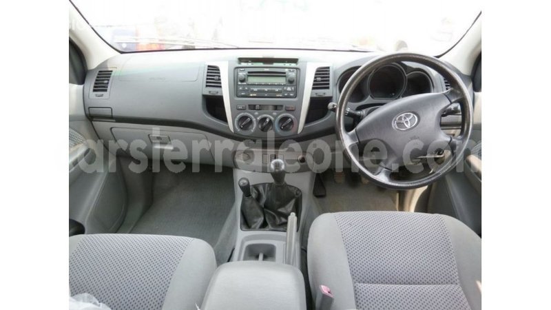 Big with watermark toyota hilux kailahun import dubai 5973