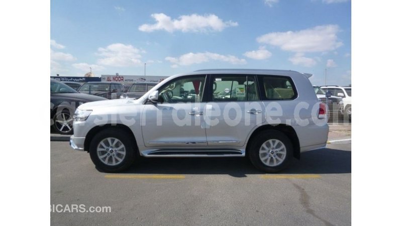 Big with watermark toyota land cruiser kailahun import dubai 5974