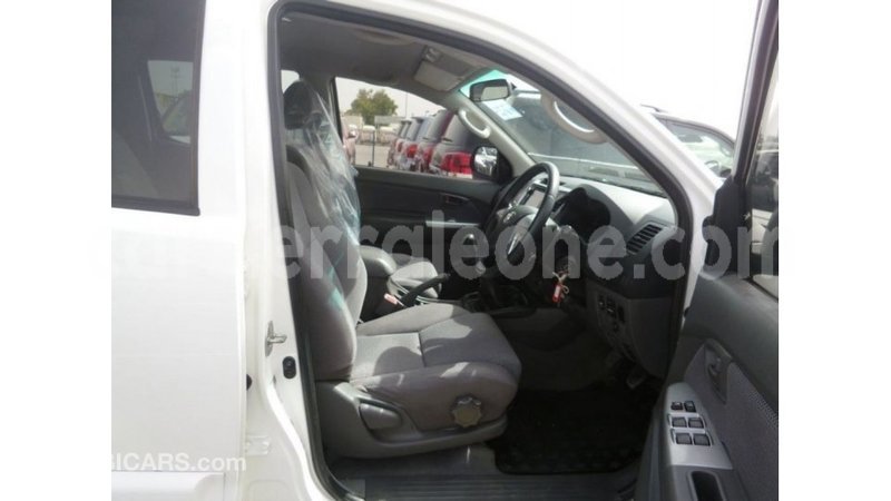 Big with watermark toyota hilux kailahun import dubai 5978