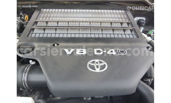 Buy Import Toyota Land Cruiser Black Car in Import - Dubai in Kailahun Buy Import Toyota Land Cruiser Black Car in Import - Dubai in Kailahun