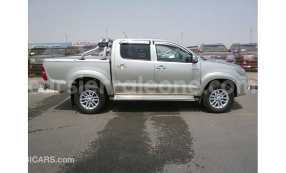 Buy Import Toyota Hilux Other Car in Import - Dubai in Kailahun Buy Import Toyota Hilux Other Car in Import - Dubai in Kailahun