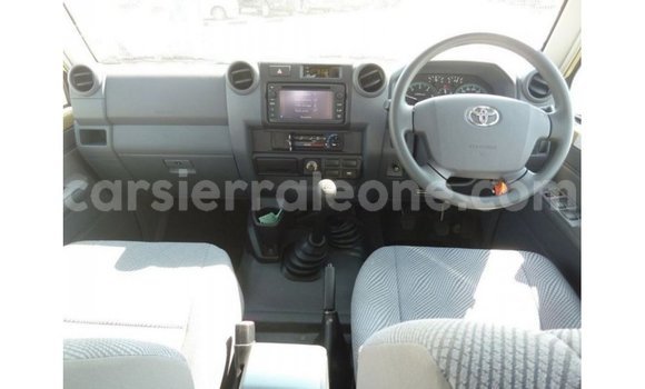 Buy Import Toyota Land Cruiser Beige Car in Import - Dubai in Kailahun Buy Import Toyota Land Cruiser Beige Car in Import - Dubai in Kailahun