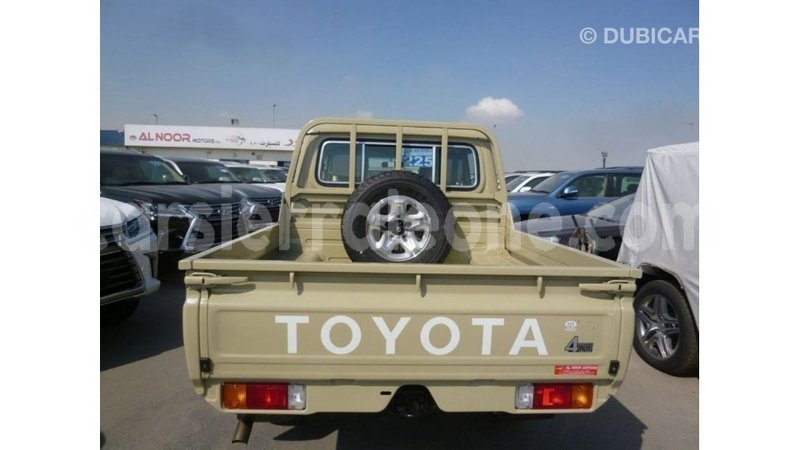 Big with watermark toyota land cruiser kailahun import dubai 5989