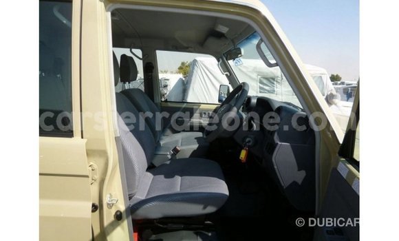 Buy Import Toyota Land Cruiser Beige Car in Import - Dubai in Kailahun Buy Import Toyota Land Cruiser Beige Car in Import - Dubai in Kailahun