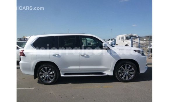 Buy Import Lexus LX White Car in Import - Dubai in Kailahun Buy Import Lexus LX White Car in Import - Dubai in Kailahun