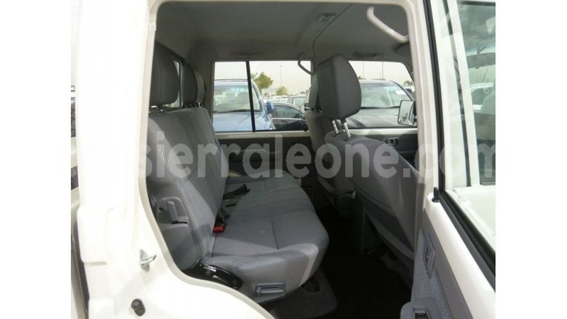 Big with watermark toyota land cruiser kailahun import dubai 5991