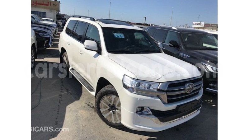 Big with watermark toyota land cruiser kailahun import dubai 5994