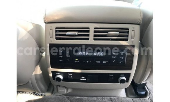 Buy Import Toyota Land Cruiser White Car in Import - Dubai in Kailahun Buy Import Toyota Land Cruiser White Car in Import - Dubai in Kailahun