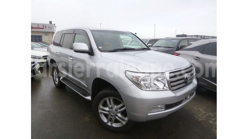 Big with watermark toyota land cruiser kailahun import dubai 5999