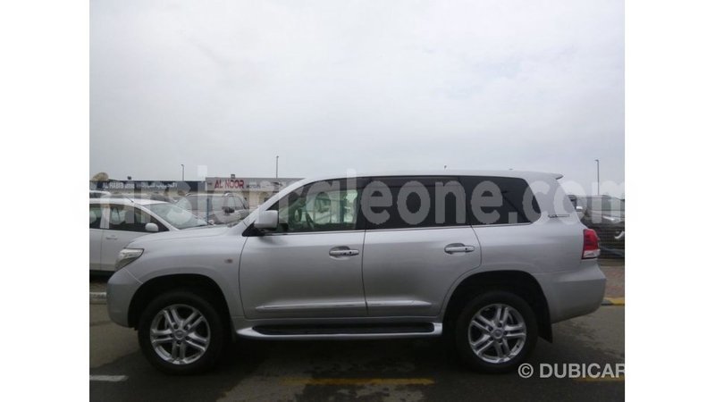 Big with watermark toyota land cruiser kailahun import dubai 5999