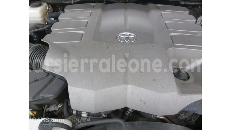 Big with watermark toyota land cruiser kailahun import dubai 5999