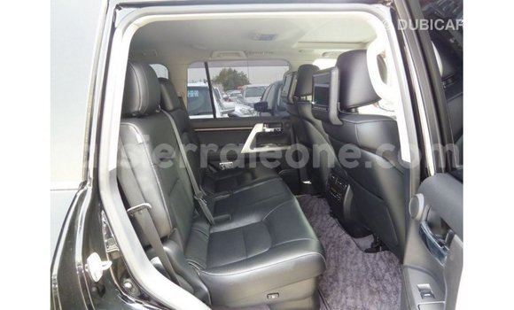 Buy Import Toyota Land Cruiser Black Car in Import - Dubai in Kailahun Buy Import Toyota Land Cruiser Black Car in Import - Dubai in Kailahun