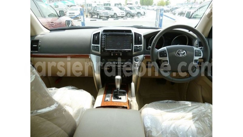 Big with watermark toyota land cruiser kailahun import dubai 6003