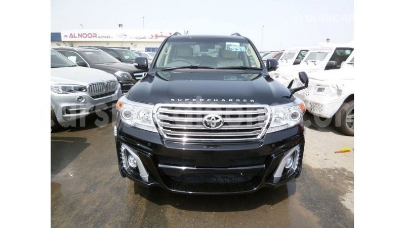 Big with watermark toyota land cruiser kailahun import dubai 6003