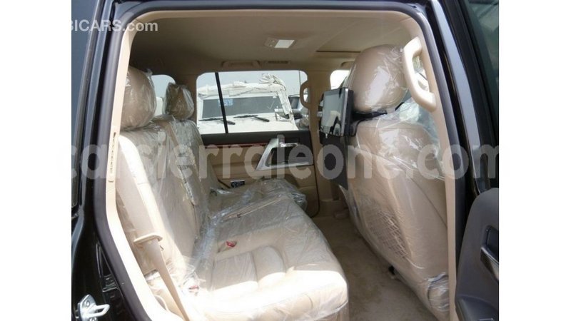 Big with watermark toyota land cruiser kailahun import dubai 6003