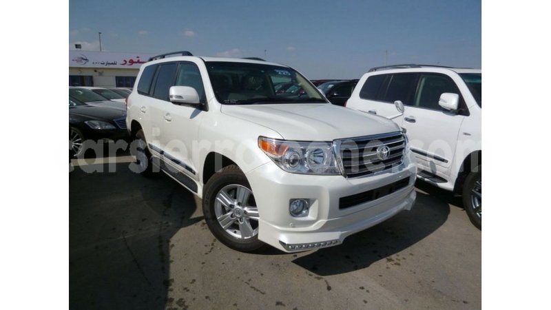 Big with watermark toyota land cruiser kailahun import dubai 6004