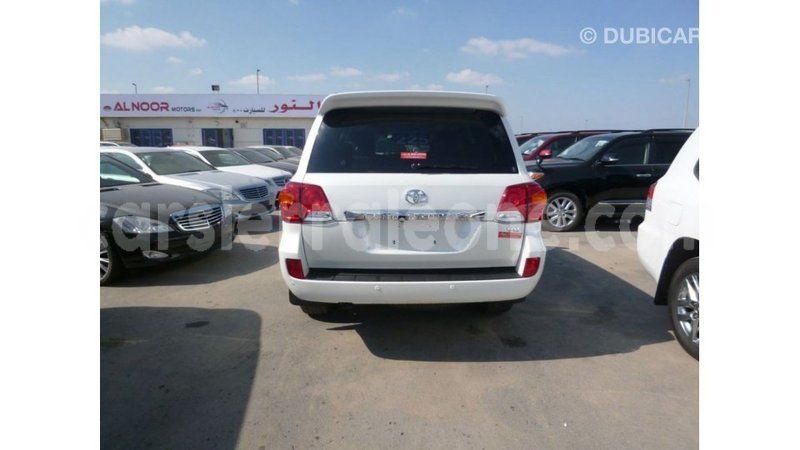 Big with watermark toyota land cruiser kailahun import dubai 6004