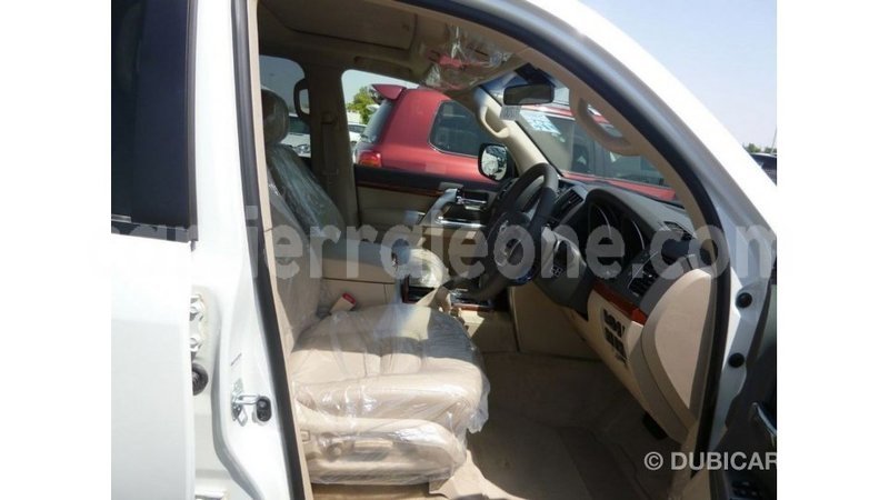 Big with watermark toyota land cruiser kailahun import dubai 6008