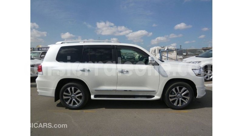 Big with watermark toyota land cruiser kailahun import dubai 6009