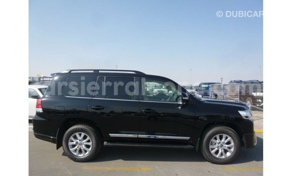 Buy Import Toyota Land Cruiser Black Car in Import - Dubai in Kailahun Buy Import Toyota Land Cruiser Black Car in Import - Dubai in Kailahun