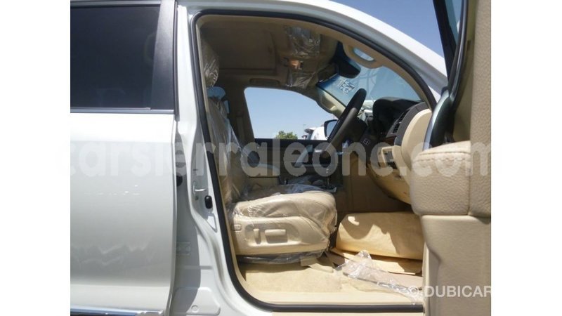 Big with watermark toyota land cruiser kailahun import dubai 6012