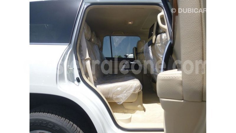 Big with watermark toyota land cruiser kailahun import dubai 6012