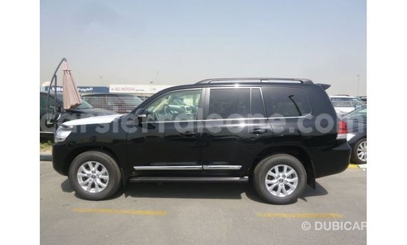 Buy Import Toyota Land Cruiser Black Car in Import - Dubai in Kailahun Buy Import Toyota Land Cruiser Black Car in Import - Dubai in Kailahun