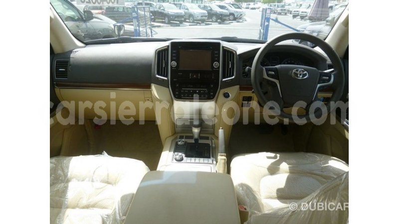 Big with watermark toyota land cruiser kailahun import dubai 6017