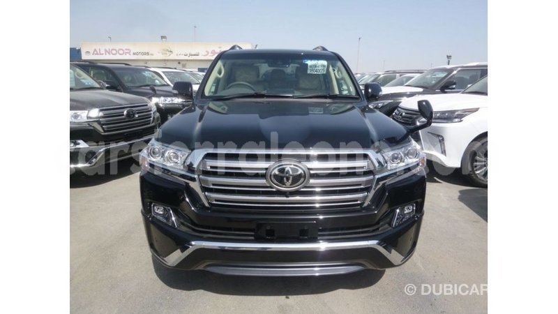 Big with watermark toyota land cruiser kailahun import dubai 6017