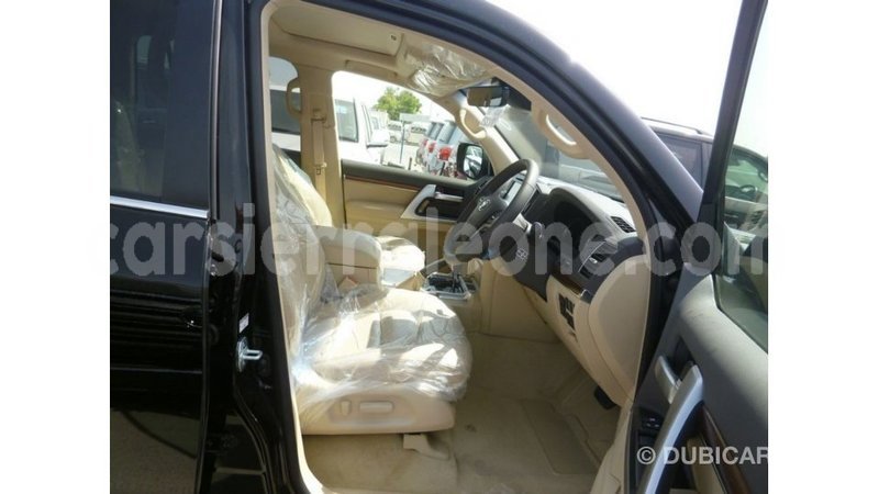 Big with watermark toyota land cruiser kailahun import dubai 6017