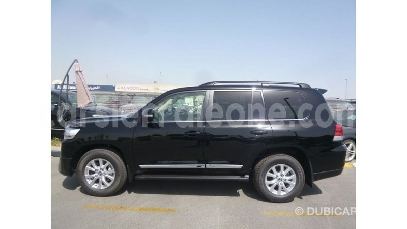 Big with watermark toyota land cruiser kailahun import dubai 6017