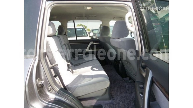 Big with watermark toyota land cruiser kailahun import dubai 6018