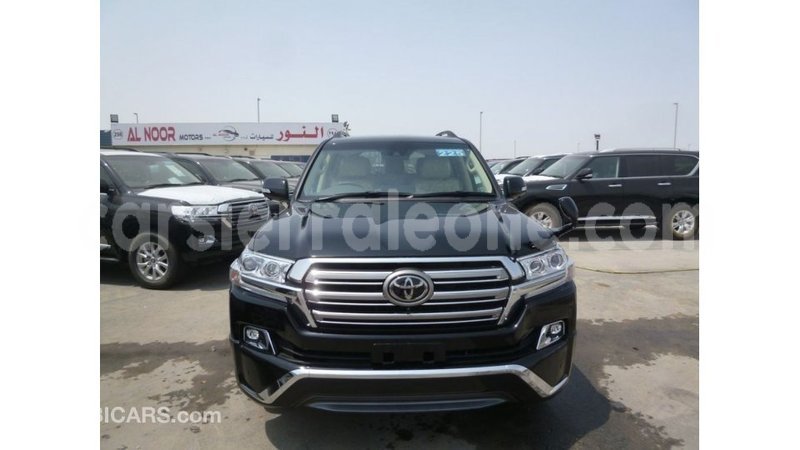 Big with watermark toyota land cruiser kailahun import dubai 6019