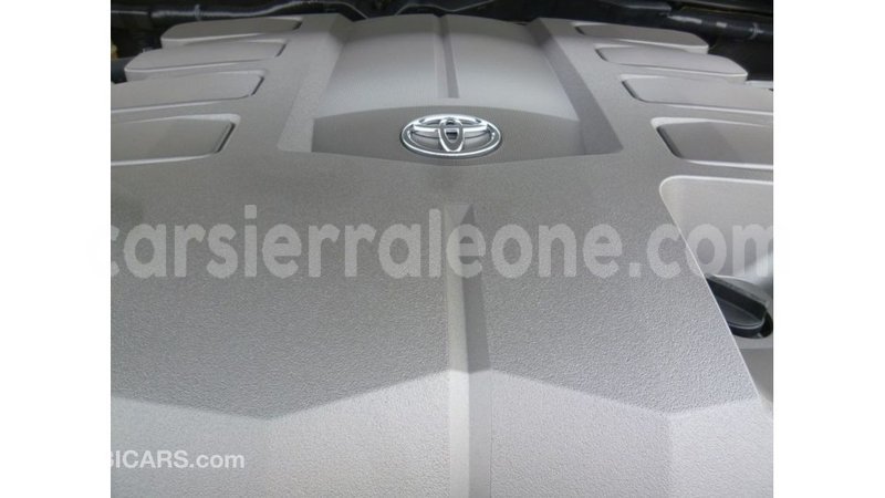 Big with watermark toyota land cruiser kailahun import dubai 6019