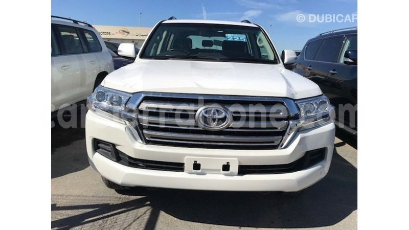 Big with watermark toyota land cruiser kailahun import dubai 6023