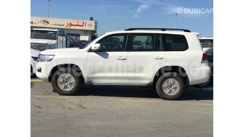 Big with watermark toyota land cruiser kailahun import dubai 6023