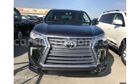 Buy Import Toyota Fortuner Other Car in Import - Dubai in Kailahun Buy Import Toyota Fortuner Other Car in Import - Dubai in Kailahun