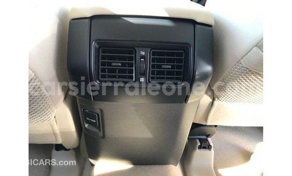 Buy Import Toyota Prado White Car in Import - Dubai in Kailahun Buy Import Toyota Prado White Car in Import - Dubai in Kailahun